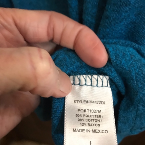 Billabong Men’s Large Cactus Teeshirt - Picture 9 of 9